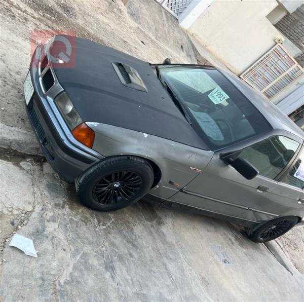 بي ام دبليو   للبيع في العراق